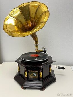 Gramofón na kluku His Masters Voice