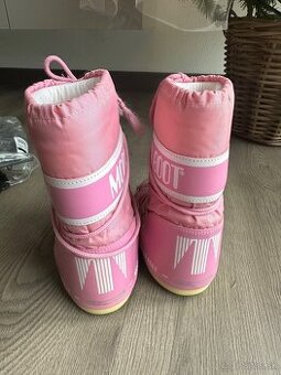 Moon Boot
