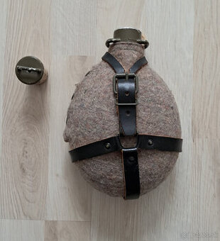 Predam staru malo pouzivanu polnu flasku CSLA. - 1