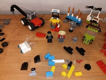 LEGO 10655 Creator - Monster Trucks (ide o nekompletný set)