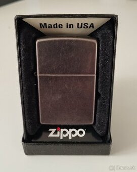 Zippo zapalovač