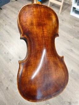 Stare husle model Maggini