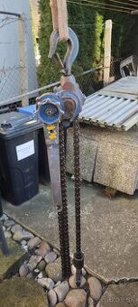 Reťazovy kladkostroj ( hup-cuk) 1600Kg