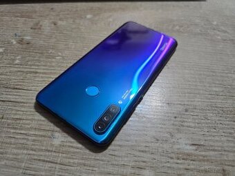 Huawei P30 Lite 256gb plnefunkcny ma len jemne znamky pouziv