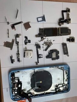 iPhone XR 64 GB súčiastky nema blok zakladna doska + Face ID