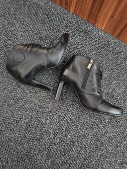 kotnikove cizmy, velkost 37