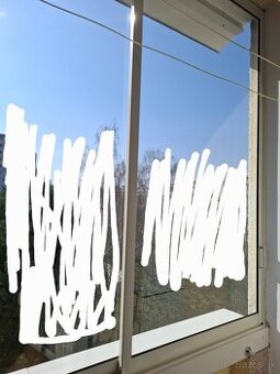 Zasklenie balkóna na panelák