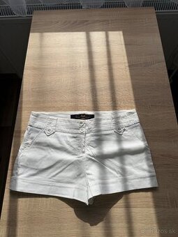 Biele kraťasy