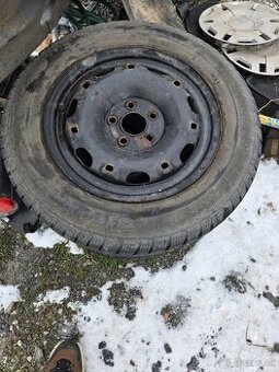 Plechové disky 5x100 + zimné pneu 165/70r14