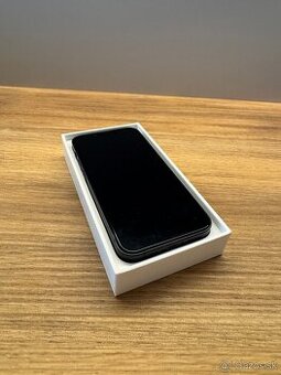 Predám iPhone 13mini 128gb Cierny – TOP stav, batéria 87%