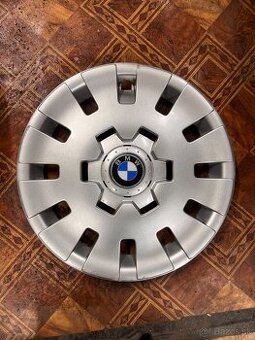 R15 BMW Puklice