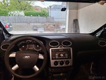 Ford focus mk2 palubova doska