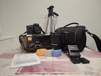 Nikon D5200 s príslušenstvom