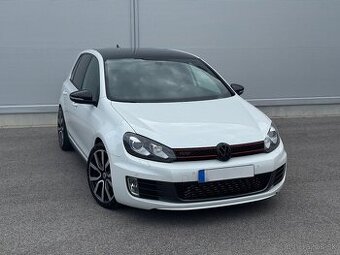 Volkswagen Golf GTi Adidas Edition 2.0TSi APR