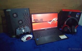 💻 Asus Vivobook 15  🎧 ROG gamer headset 🖱️ Logitech G600