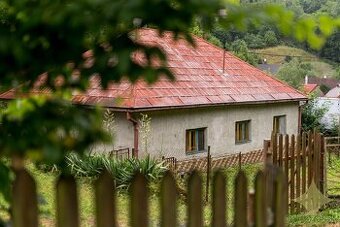 REZERVOVANÉ - Dom so súkromím, rekreácia či bývanie pri jaze