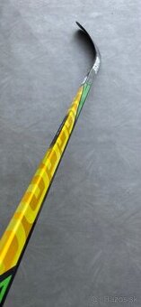 ✅BAUER SUPREME ULTRASONIC INT RIGHT/PRAVACKA__flex 55 P88