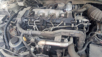 TOYOTA AVENSIS 2.2 D4D MOTOR
