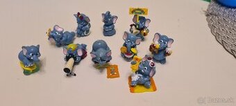 Kinder figúrky - slony na pláži