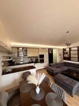 3i mezonetový byt s garážou