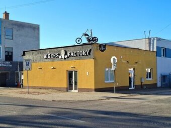 OBCHODNÝ / REŠTAURAČNÝ PRIESTOR S POTENCIÁLOM – Prievidza