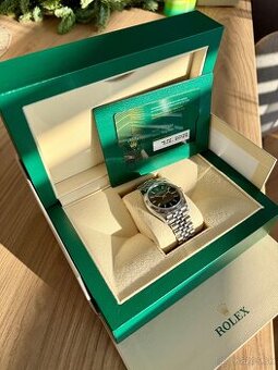 Rolex Datejust 36 – Black Dial – Jubilee – 126234 - 1