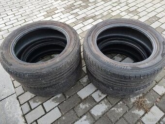 Gumy 215/55 R17 Letné
