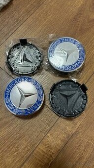 mercedes krytky kolies s modrym prstencom