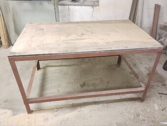 Pracovný stôl ponk