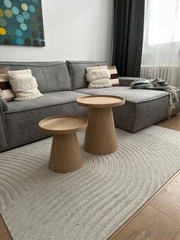 Dizajnové okrúhle stoliky do obyvačky