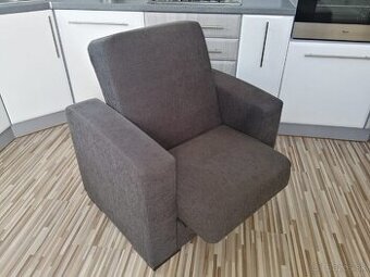 Polohovateľné kreslo