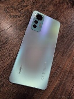 Xiaomi 12 lite