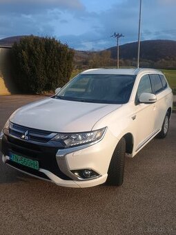 Mitsubishi Outlander PHEV