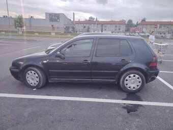 Golf 4