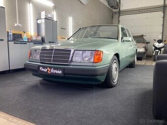 Mercedes Benz 230E w124