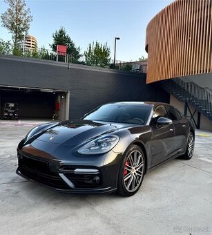 Porsche Panamera Turbo Mozna Vymena