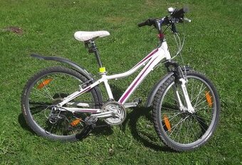 Dievčenský bicykel GIANT 24"