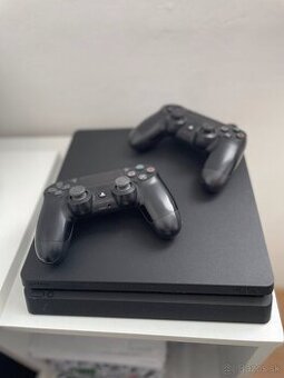 Playstation 4 slim 8 hier- Logitech G29 + shifter a stojan