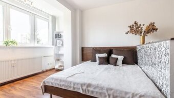 PRENÁJOM - VEĽKÝ 1 izbový byt - Jantárova - 46 m2