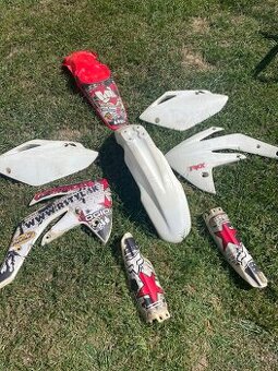 Honda crf 150 plasty