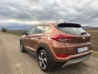 Hyundai Tuscon  2.0 d , 2016  PREDAM / ODSTUPIM LEASING