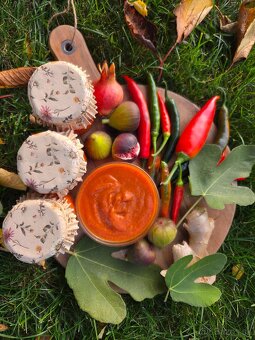 Chili omacka - mango - figa - hruska