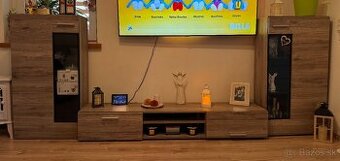 Obývacia stena s LED