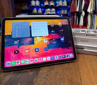 iPad Air 11" M2 128GB Wi-Fi a Cellular + Príslušenstvo