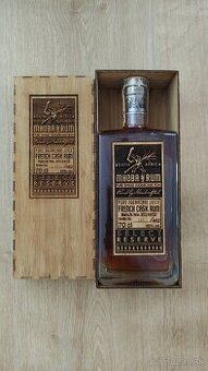 Zberateľská fľaša – Mhoba Rum Select Reserve French Cask