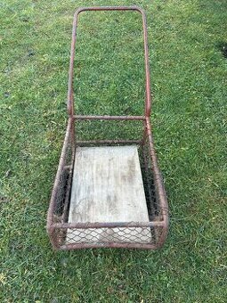 Ručný vozík, kárička.