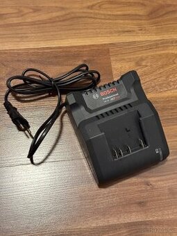 Nabijacka Bosch GAL 18V-20