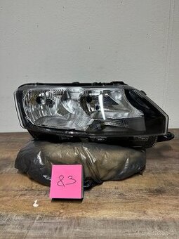 Predné svetlo pre SKODA RAPID.