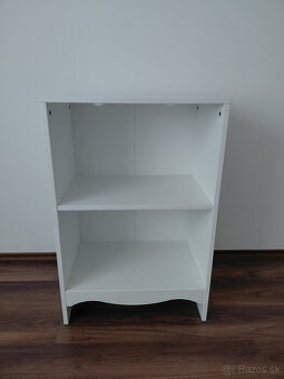 Biela komoda + skrinka policová