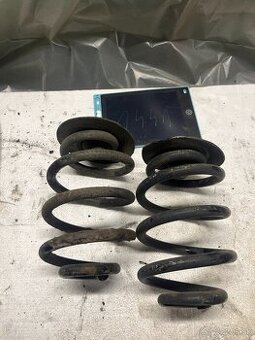 ZADNE PRUZINY SADA BMW E46